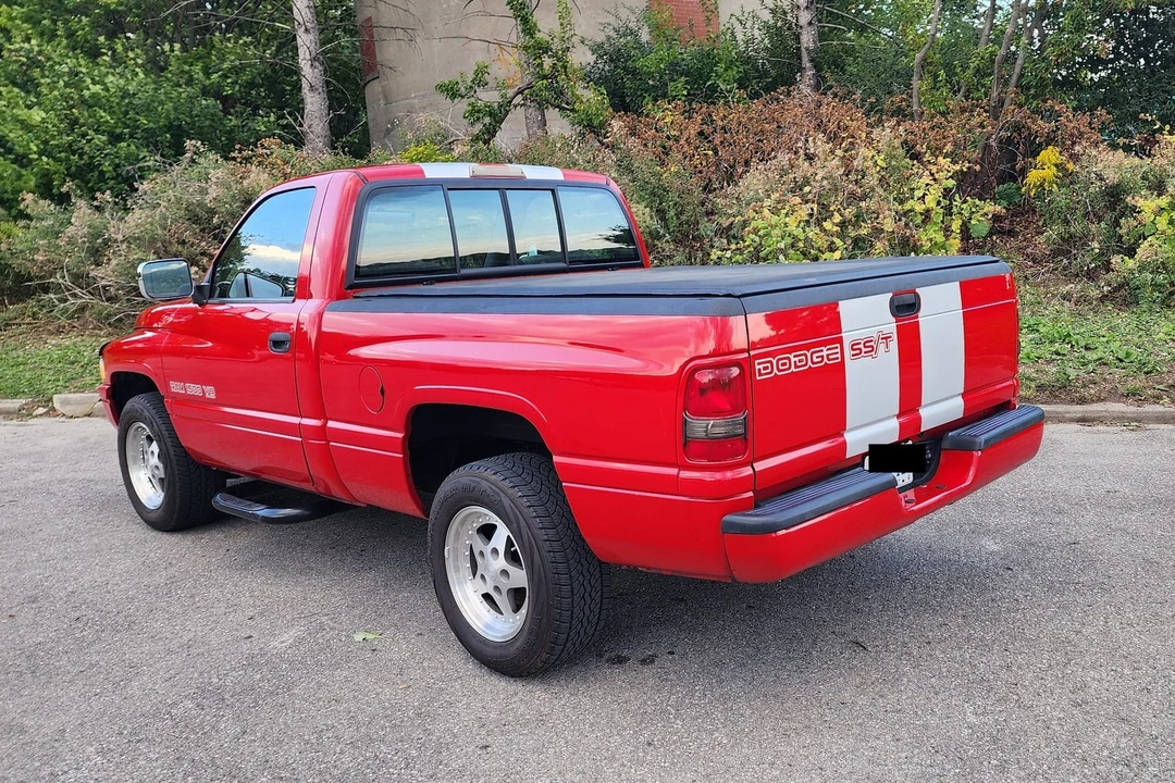 1997 Dodge Ram 2nd Gen - Image 12 of 31