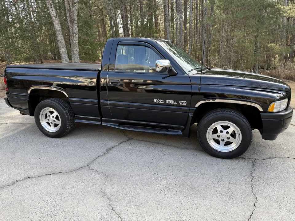 1997 Dodge Ram 2nd Gen - Image 16 of 31