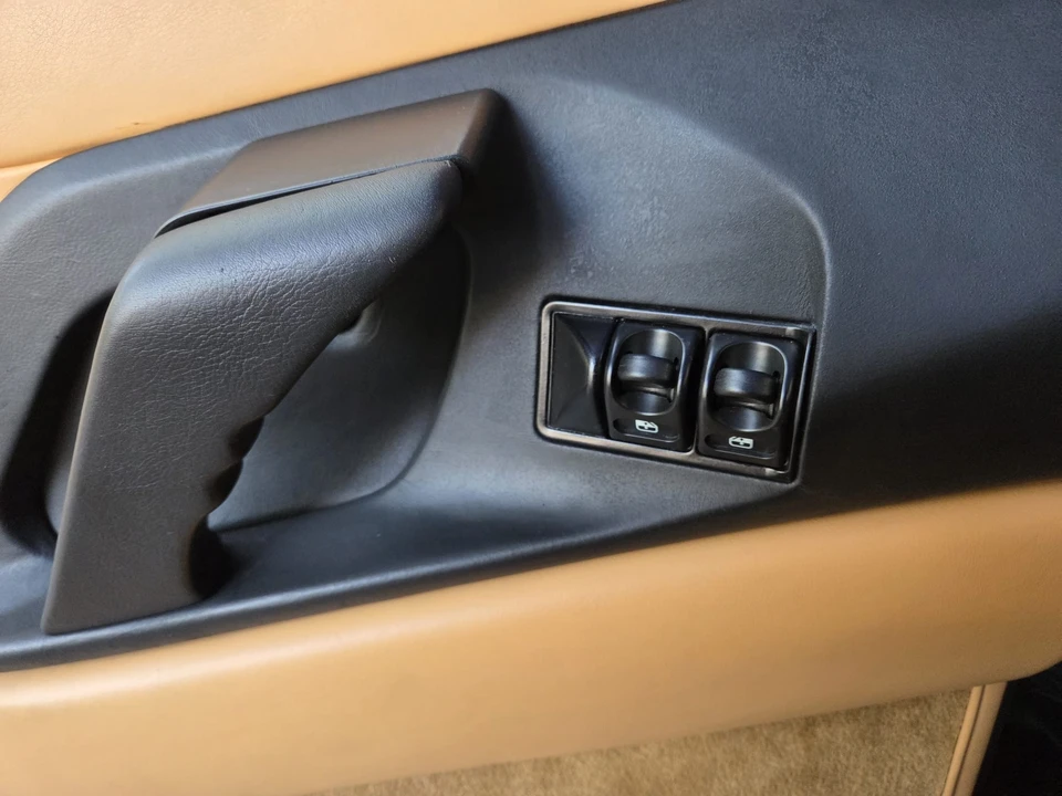 1997 Ferrari F355 GTS - Image 25 of 31