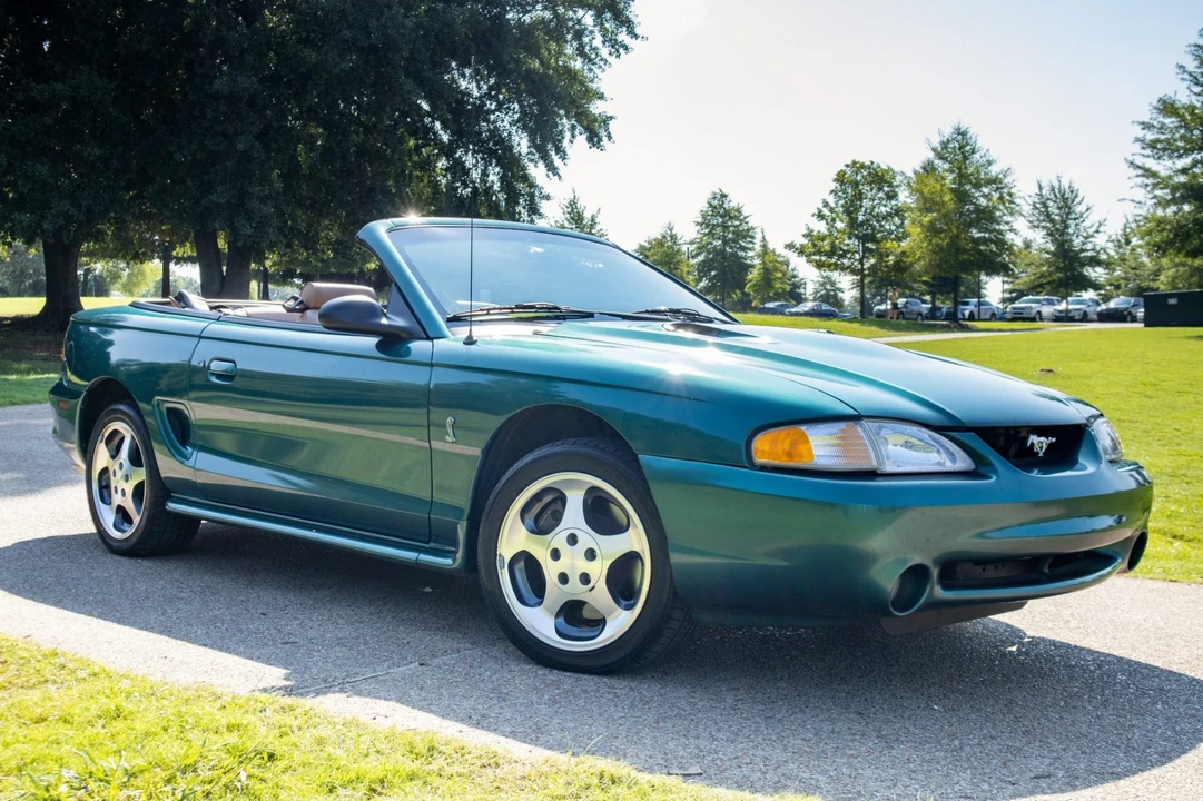 1997 Ford SN95 Mustang Cobra - Image 1 of 31