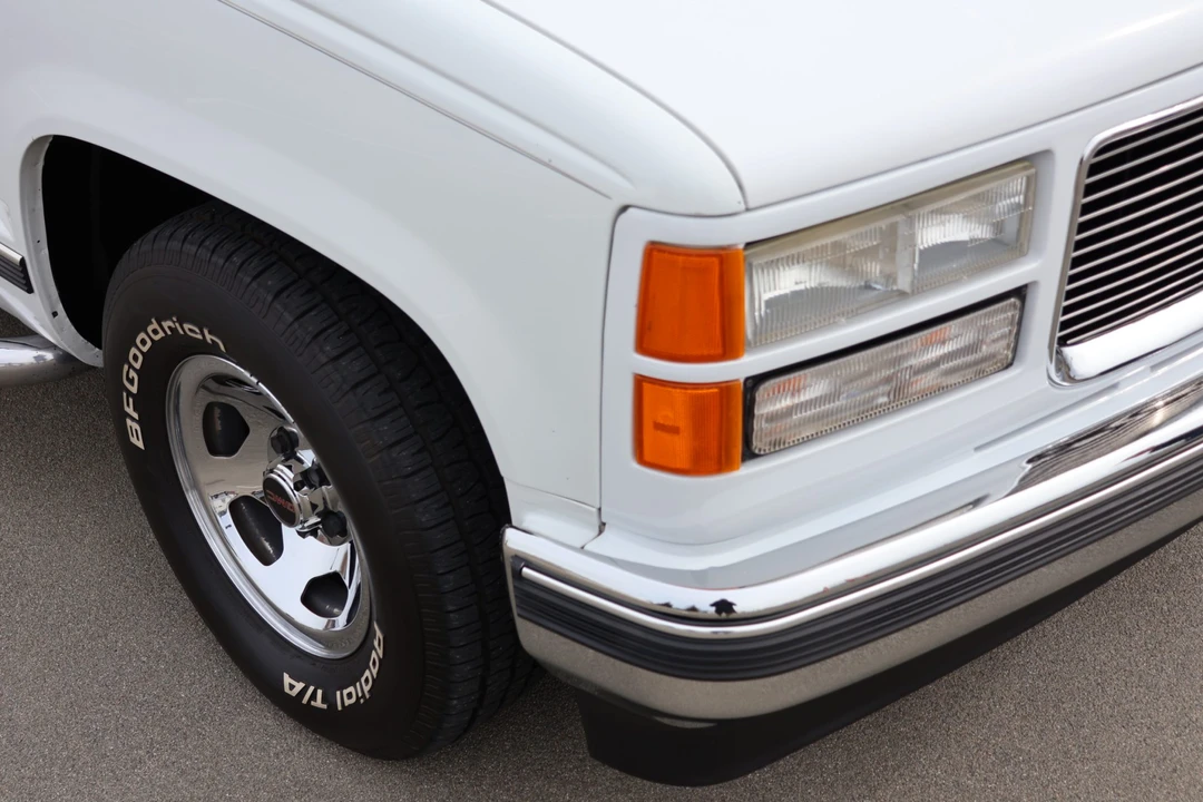 1997 GMC Sierra 1st Gen - Image 29 of 31