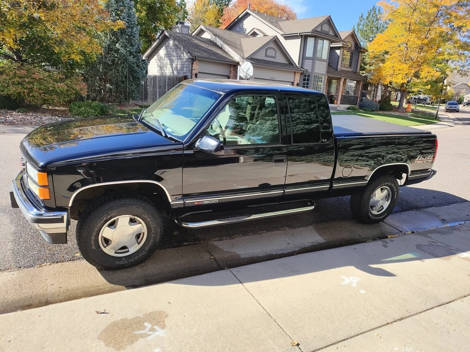 1997 GMC Sierra 1st Gen - Image 4 of 31