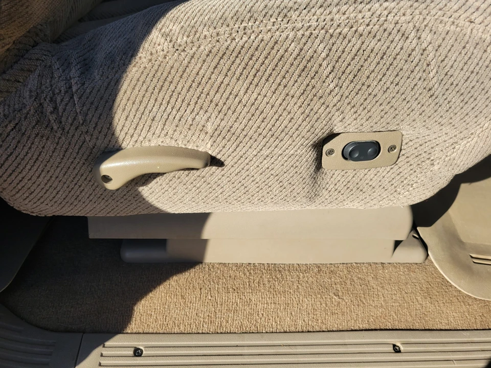 1997 GMC Sierra 1st Gen - Image 30 of 31