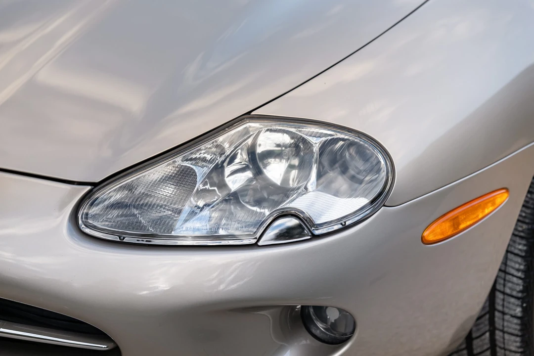 1997 Jaguar X100 XK8 - Image 22 of 31