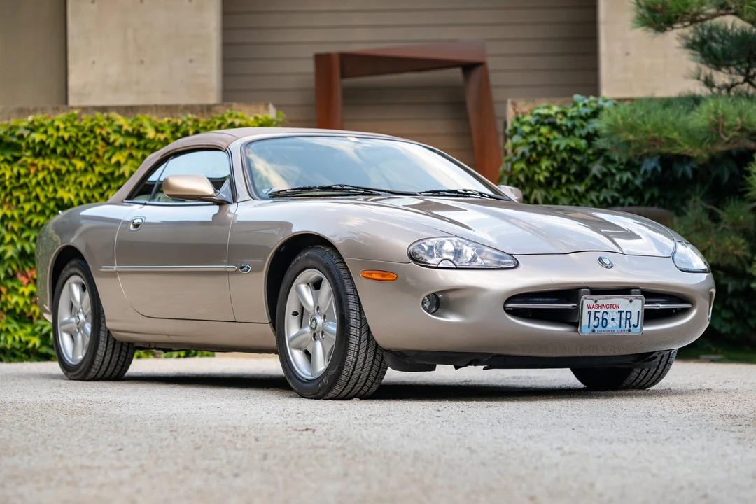 1997 Jaguar X100 XK8 - Image 13 of 31