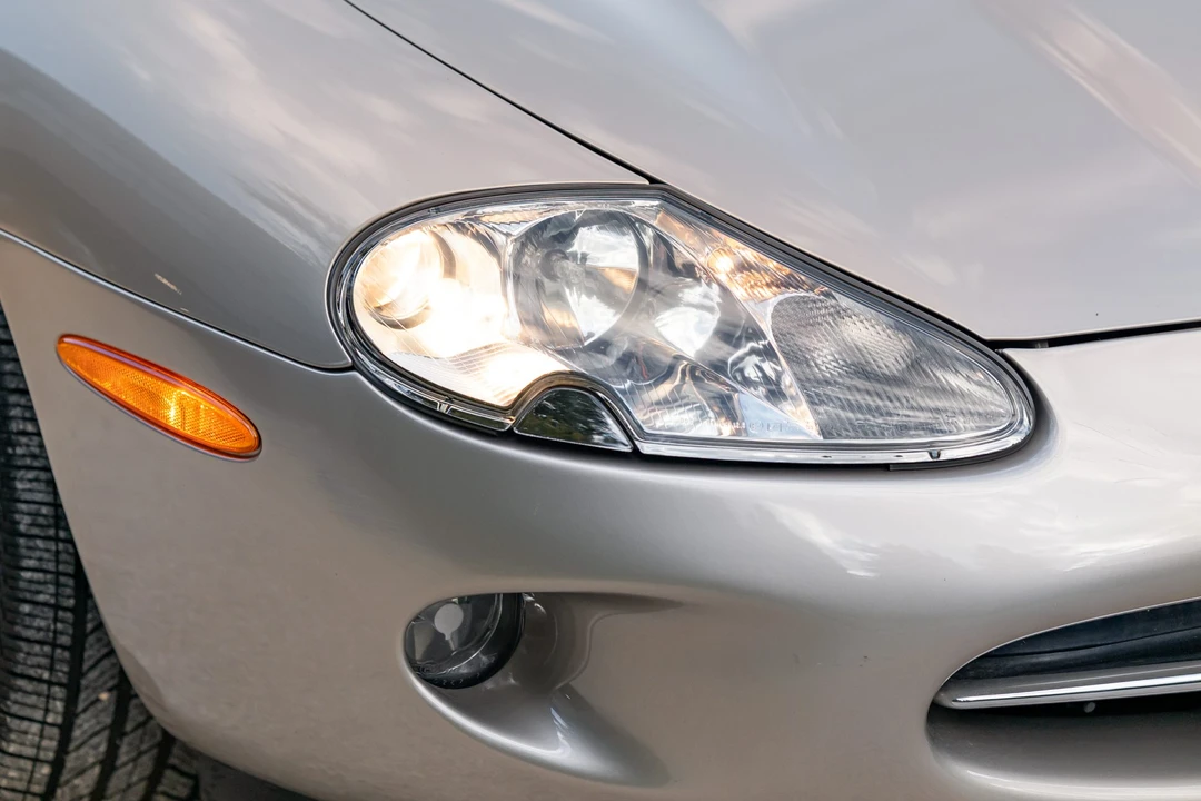 1997 Jaguar X100 XK8 - Image 19 of 31