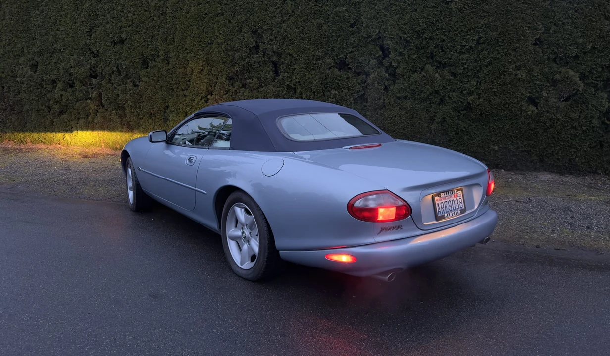 1997 Jaguar X100 XK8 - Image 16 of 31
