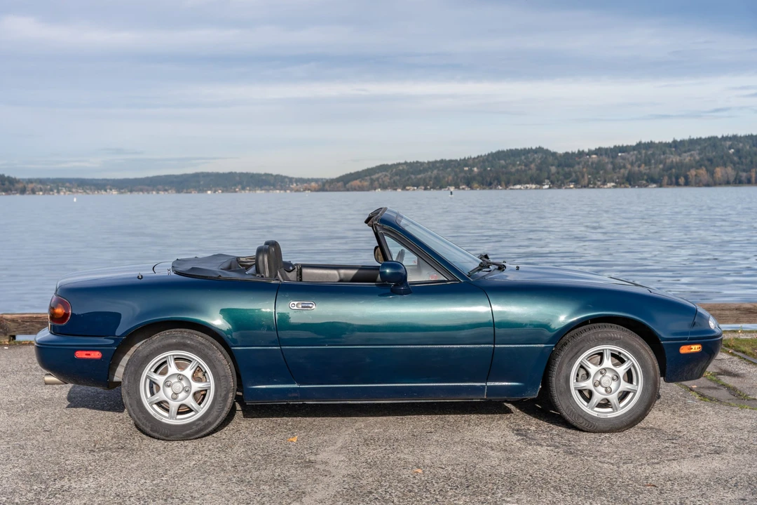 1997 Mazda NA MX-5 Miata - Image 4 of 31
