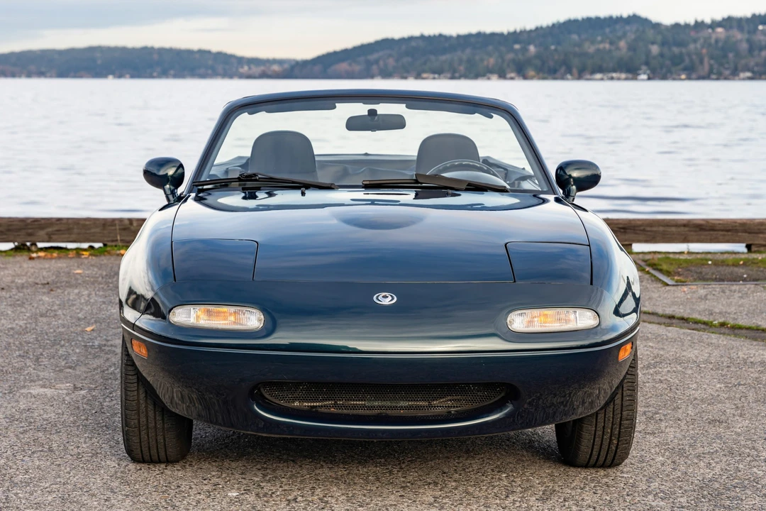 1997 Mazda NA MX-5 Miata - Image 2 of 31