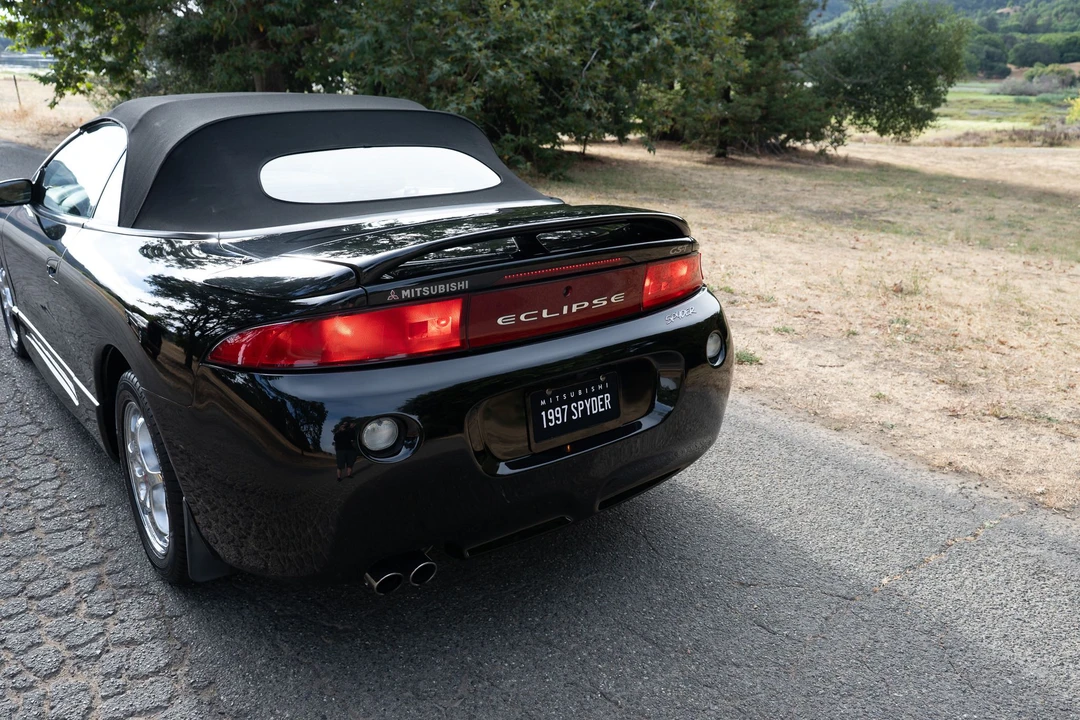 1997 Mitsubishi Eclipse 2nd Gen - Image 25 of 31