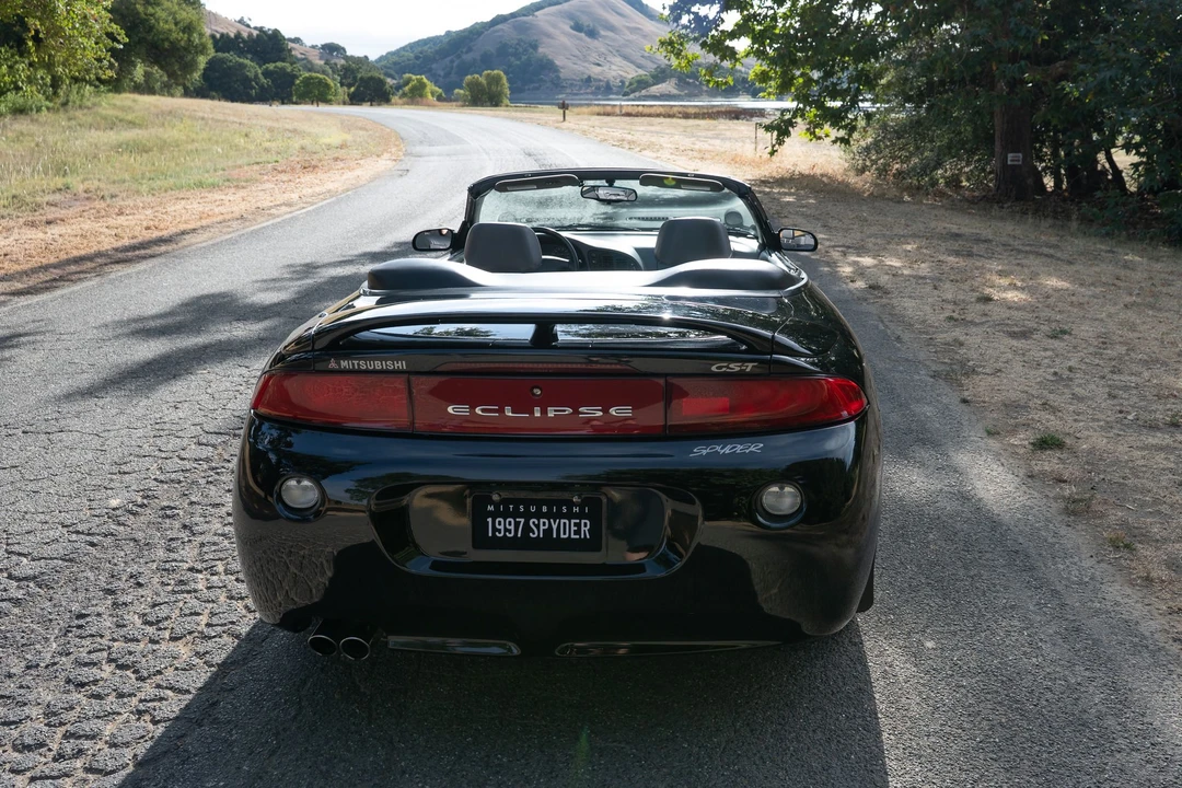 1997 Mitsubishi Eclipse 2nd Gen - Image 28 of 31