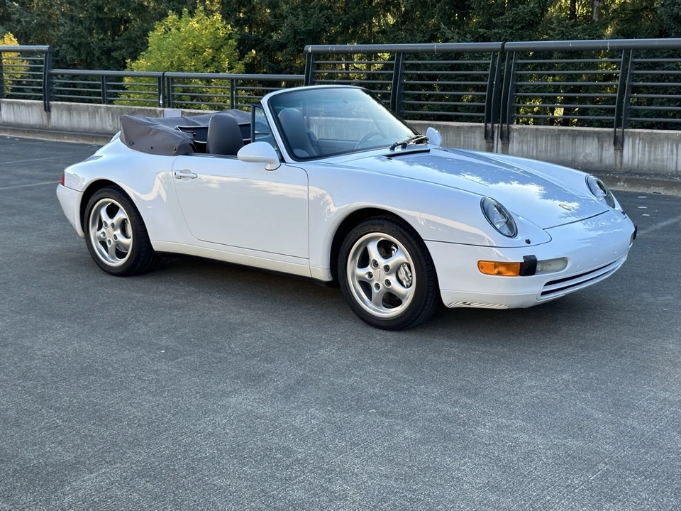 1997 Porsche 993 Carrera 4 - Image 23 of 31
