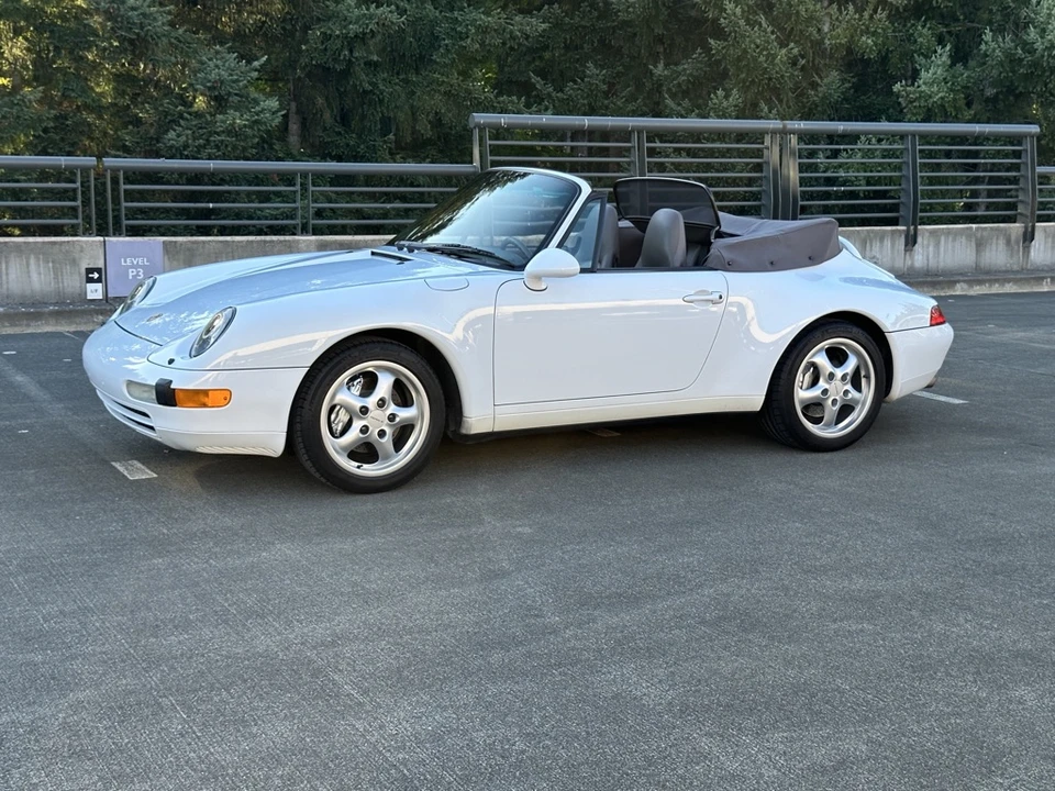 1997 Porsche 993 Carrera 4 - Image 3 of 31