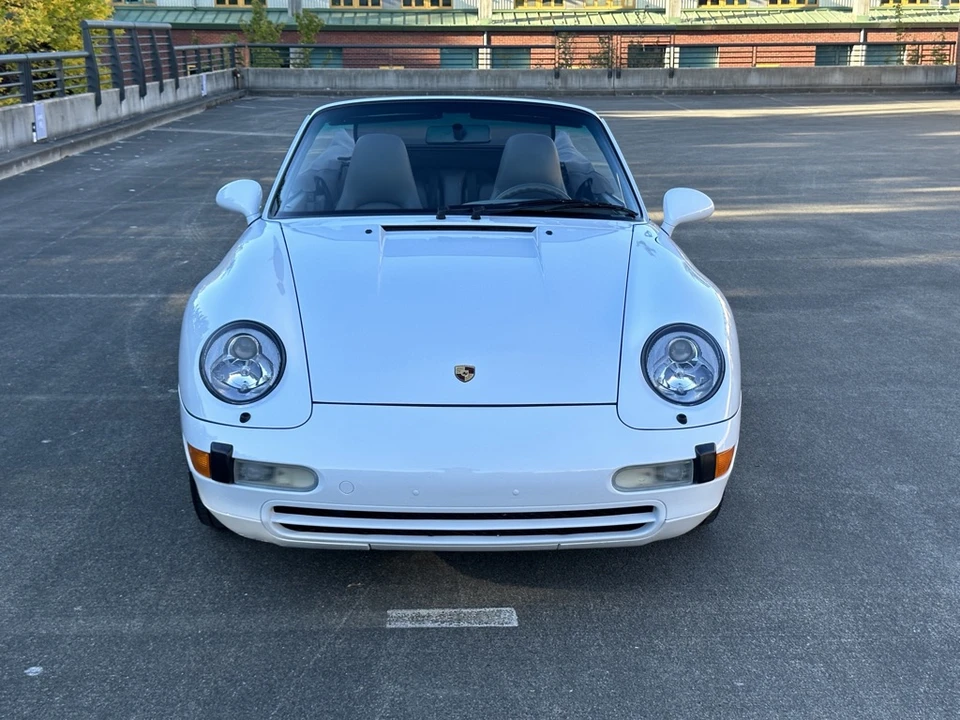 1997 Porsche 993 Carrera 4 - Image 14 of 31