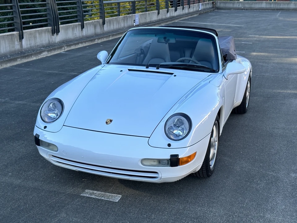 1997 Porsche 993 Carrera 4 - Image 11 of 31