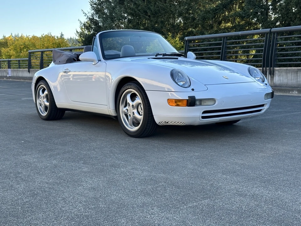 1997 Porsche 993 Carrera 4 - Image 21 of 31