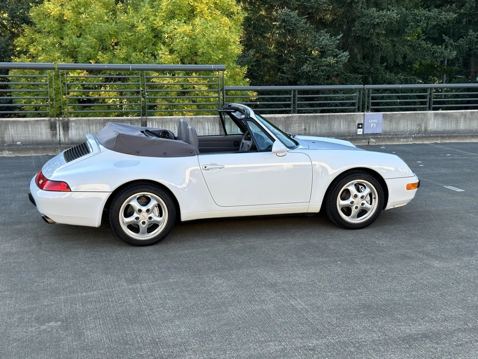1997 Porsche 993 Carrera 4 - Image 28 of 31