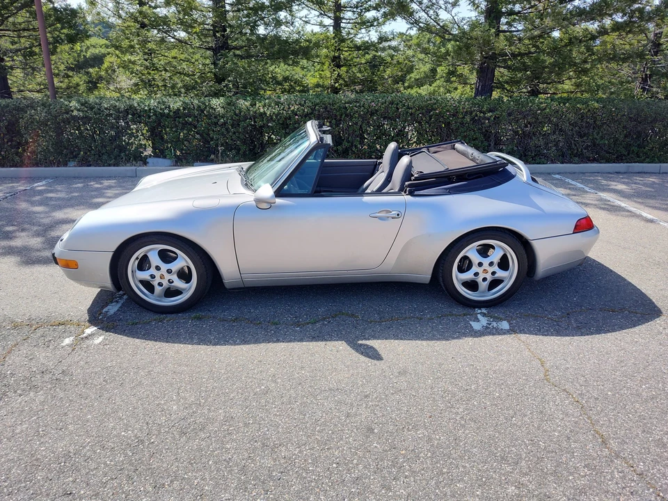 1997 Porsche 993 Carrera - Image 10 of 31