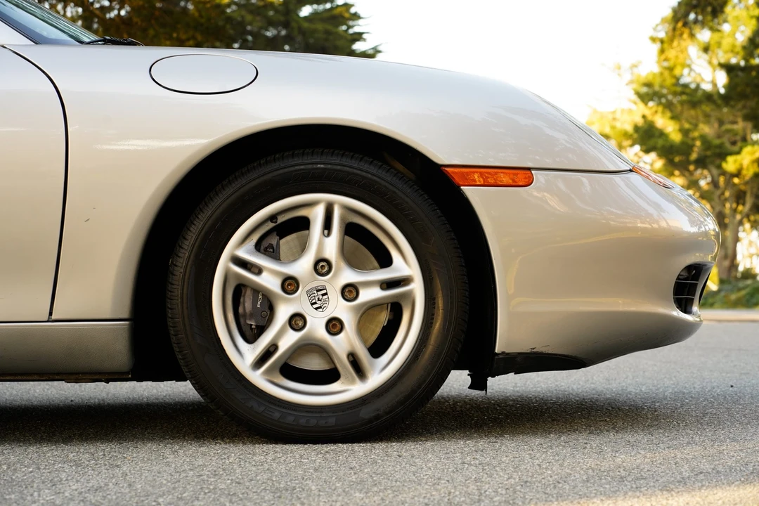 1997 Porsche 986 Boxster - Image 13 of 31