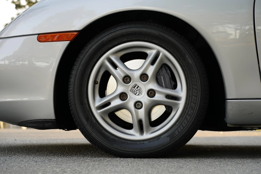 1997 Porsche 986 Boxster - Image 15 of 31