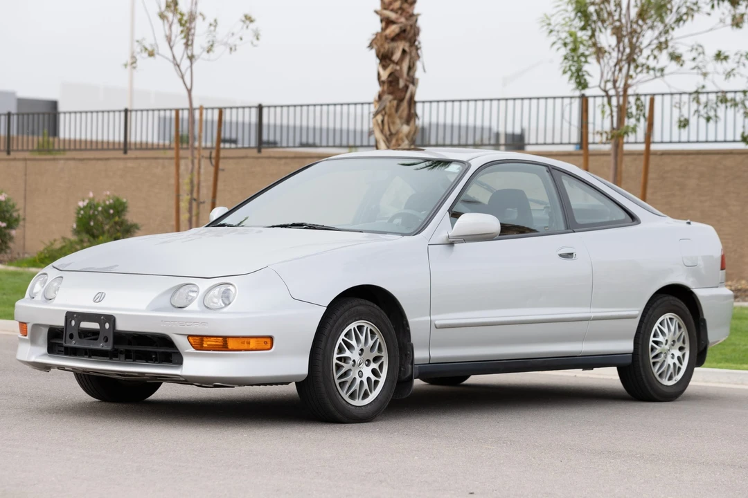 1998 Acura Integra 3rd Gen - Image 2 of 31