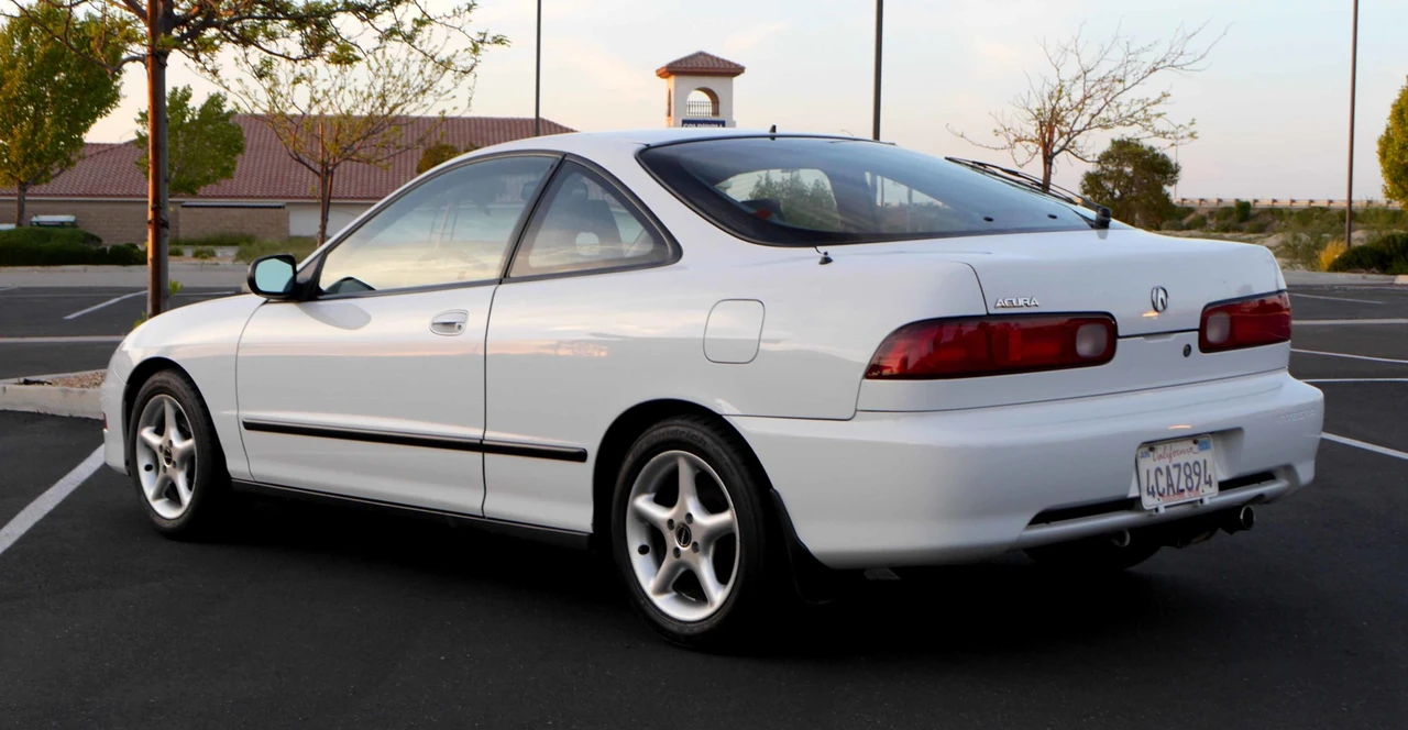 1998 Acura Integra 3rd Gen - Image 11 of 31