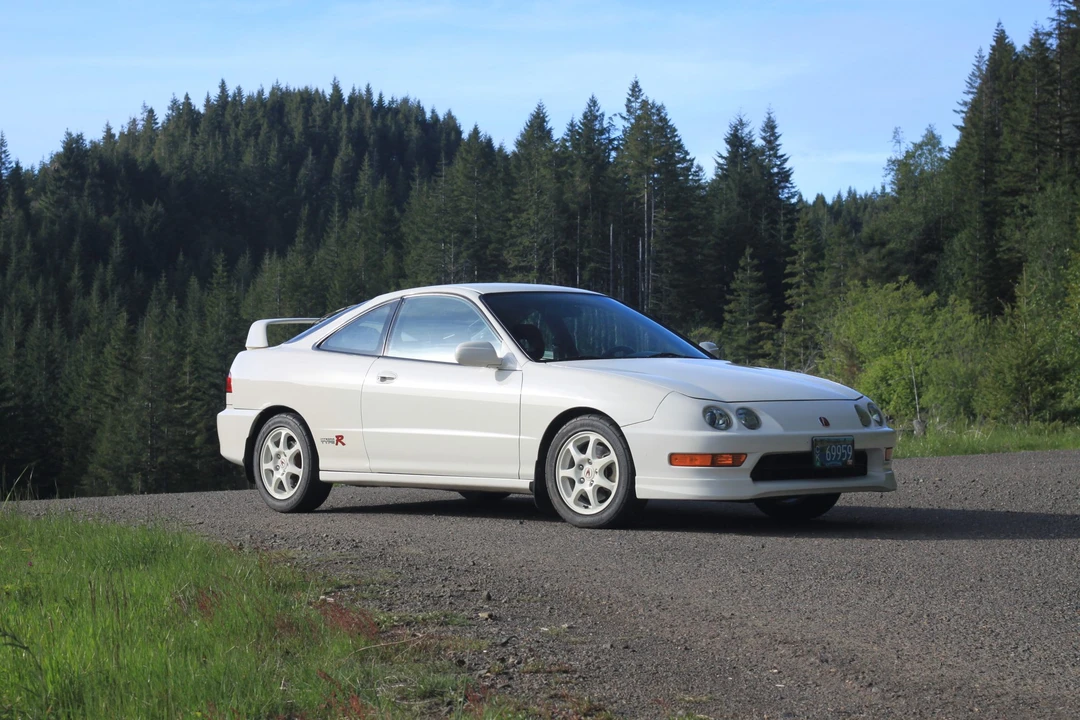 1998 Acura Integra Type R 3rd Gen - Image 3 of 31