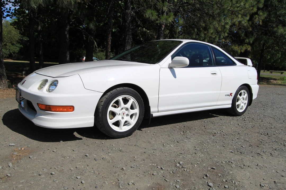 1998 Acura Integra Type R 3rd Gen - Image 14 of 31