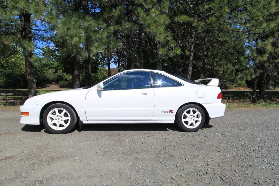 1998 Acura Integra Type R 3rd Gen - Image 19 of 31