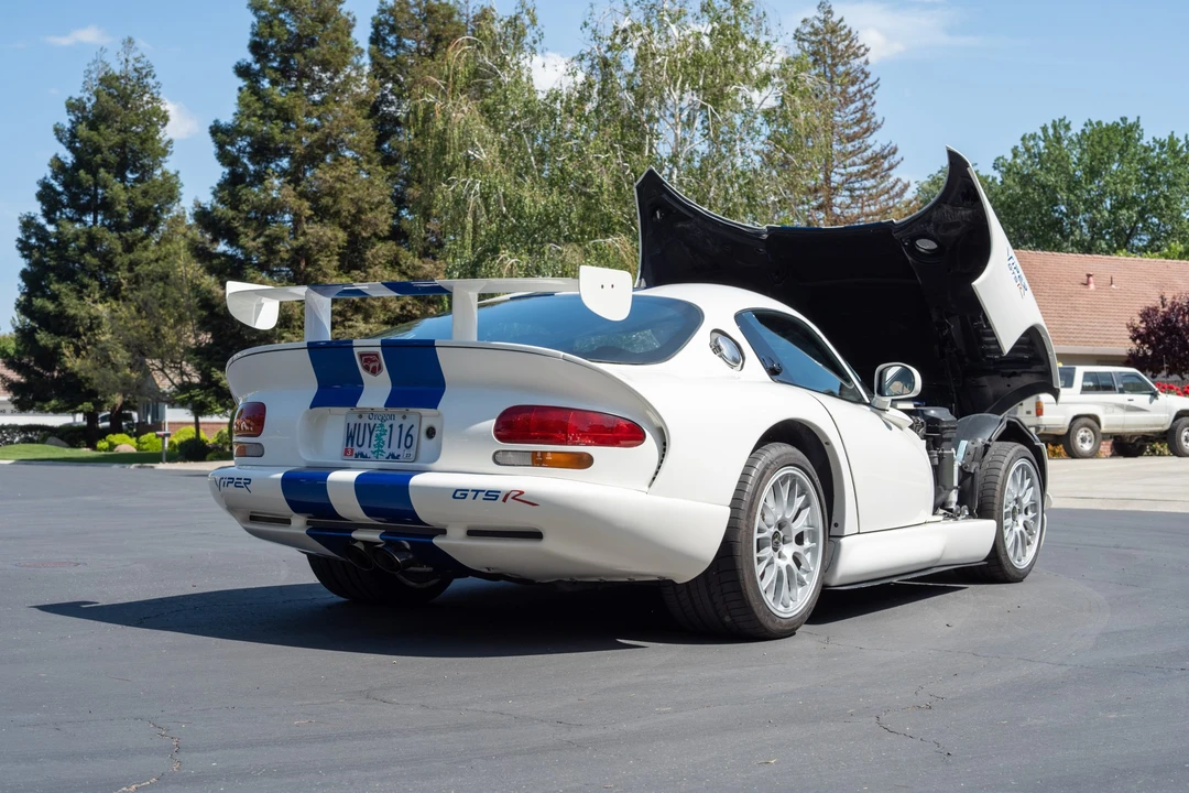 1998 Dodge Viper GTS 2nd Gen - Image 29 of 31