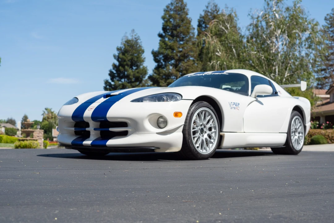 1998 Dodge Viper GTS 2nd Gen - Image 5 of 31