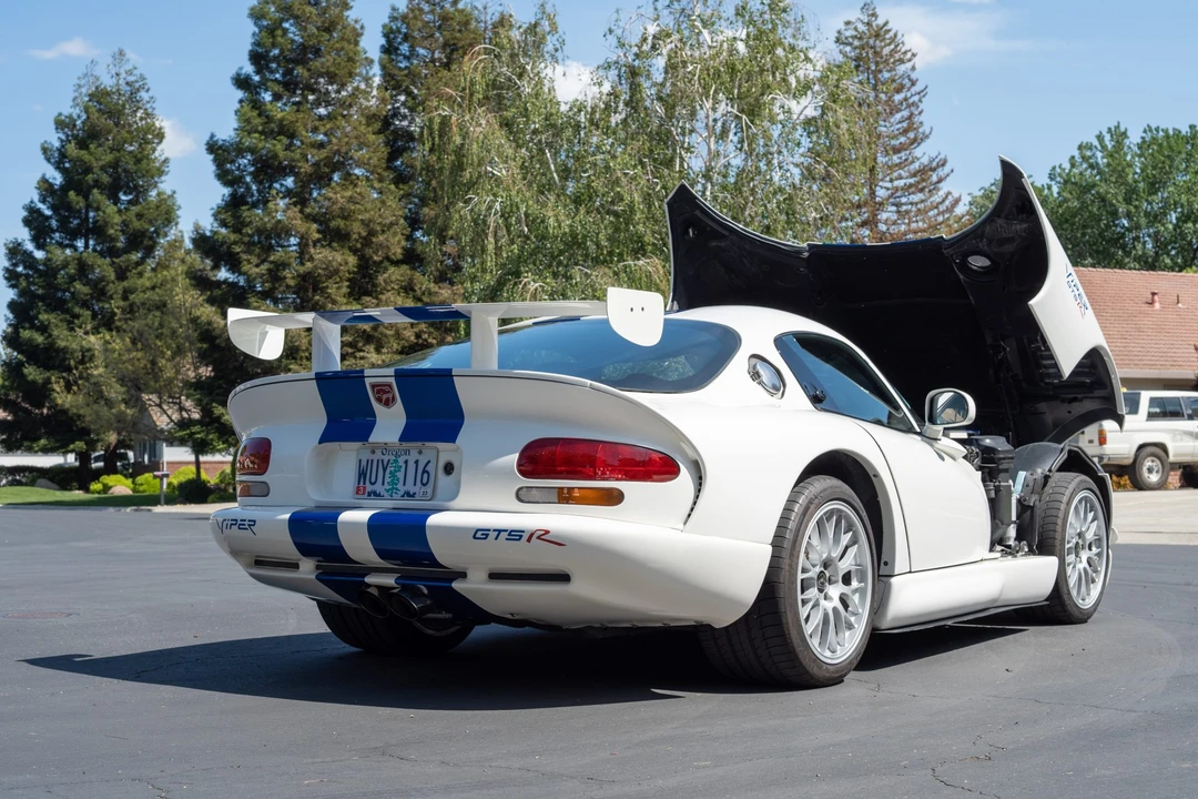 1998 Dodge Viper GTS 2nd Gen - Image 30 of 31