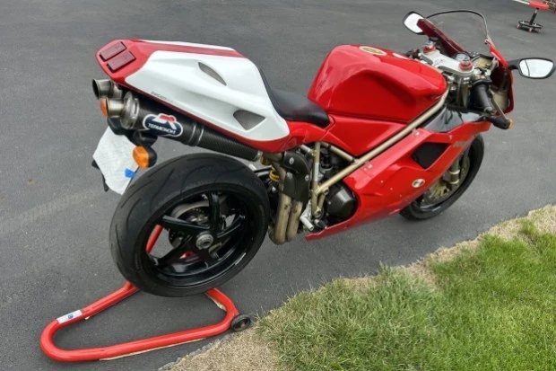 1998 Ducati 916 - Image 2 of 8