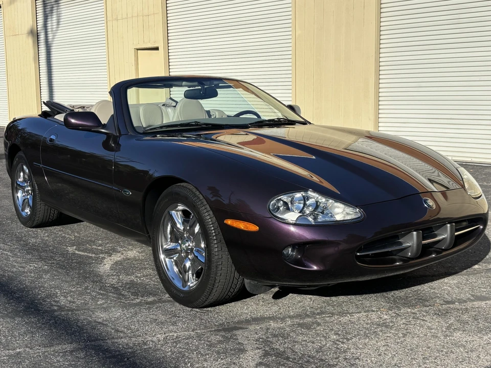 1998 Jaguar X100 XK8 - Image 9 of 31