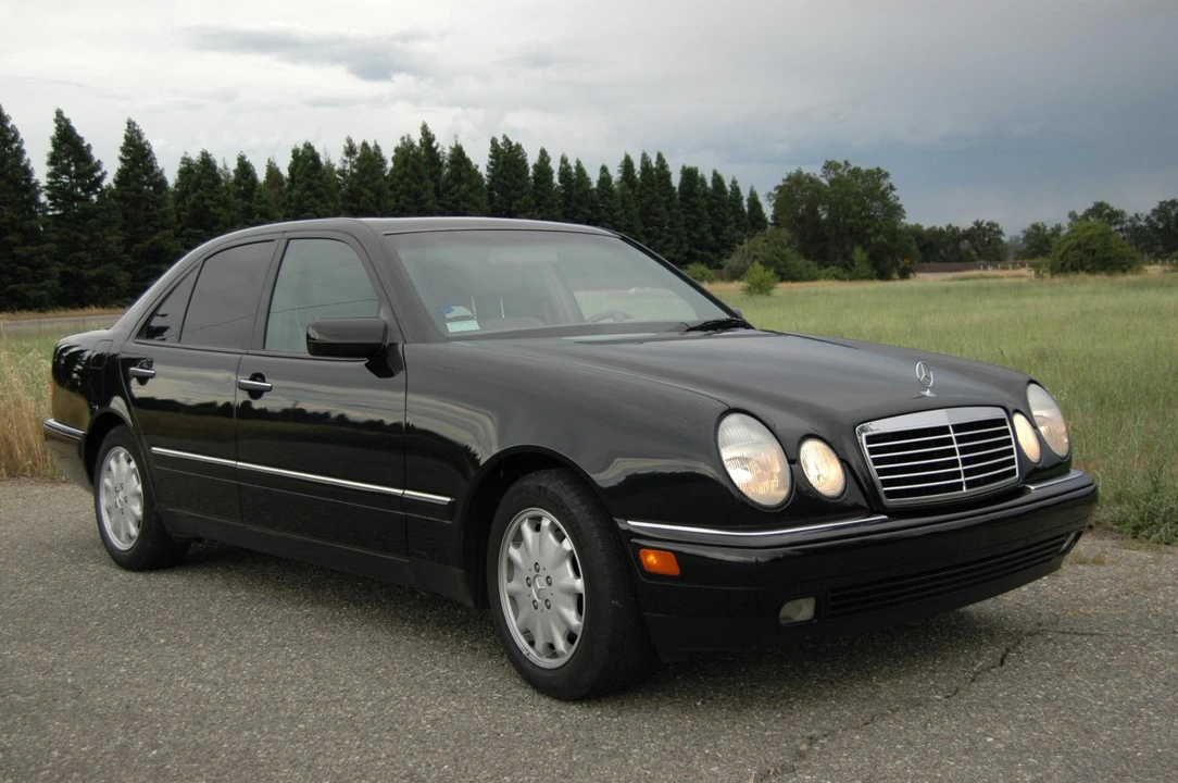 1998 Mercedes-Benz W210 E-Class - Image 15 of 31