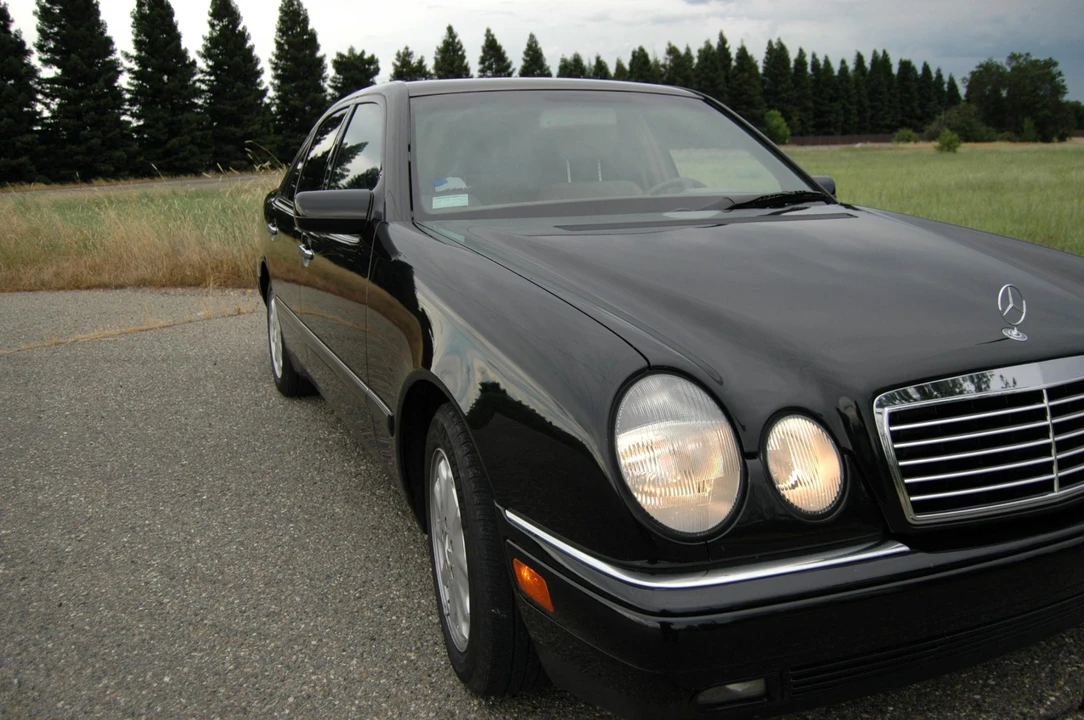 1998 Mercedes-Benz W210 E-Class - Image 16 of 31