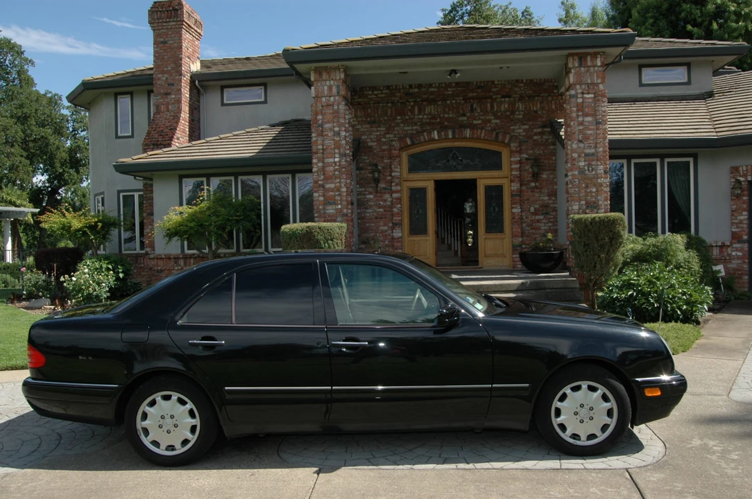 1998 Mercedes-Benz W210 E-Class - Image 13 of 31