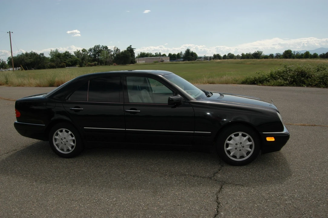 1998 Mercedes-Benz W210 E-Class - Image 12 of 31