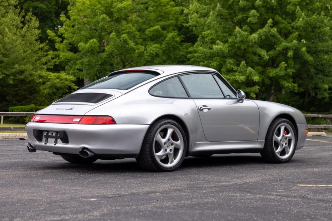 1998 Porsche 993 Carrera 4S - Image 12 of 31