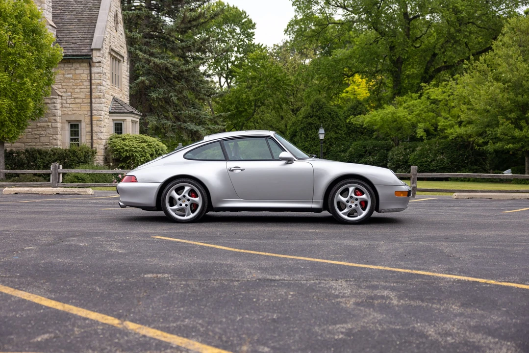 1998 Porsche 993 Carrera 4S - Image 13 of 31