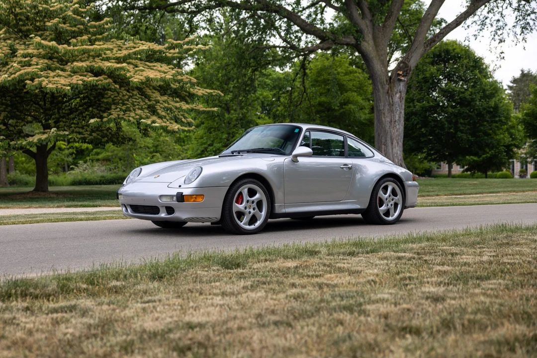 1998 Porsche 993 Carrera 4S - Image 17 of 31