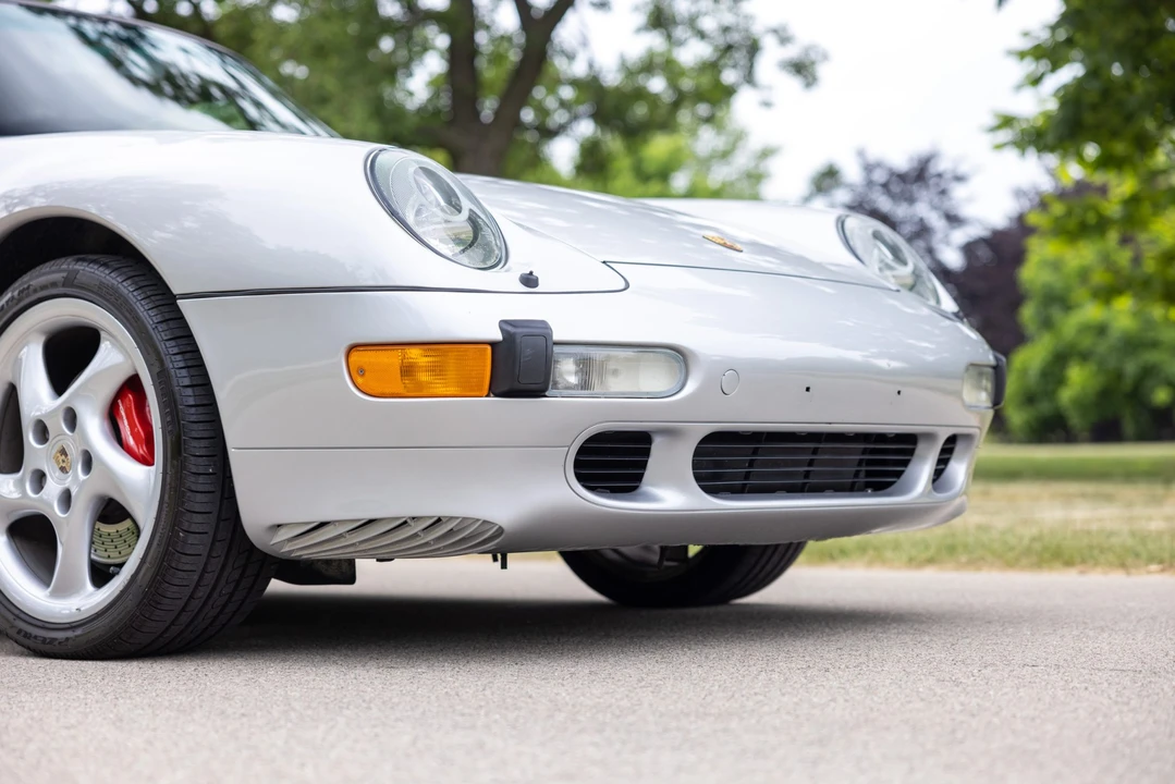 1998 Porsche 993 Carrera 4S - Image 29 of 31