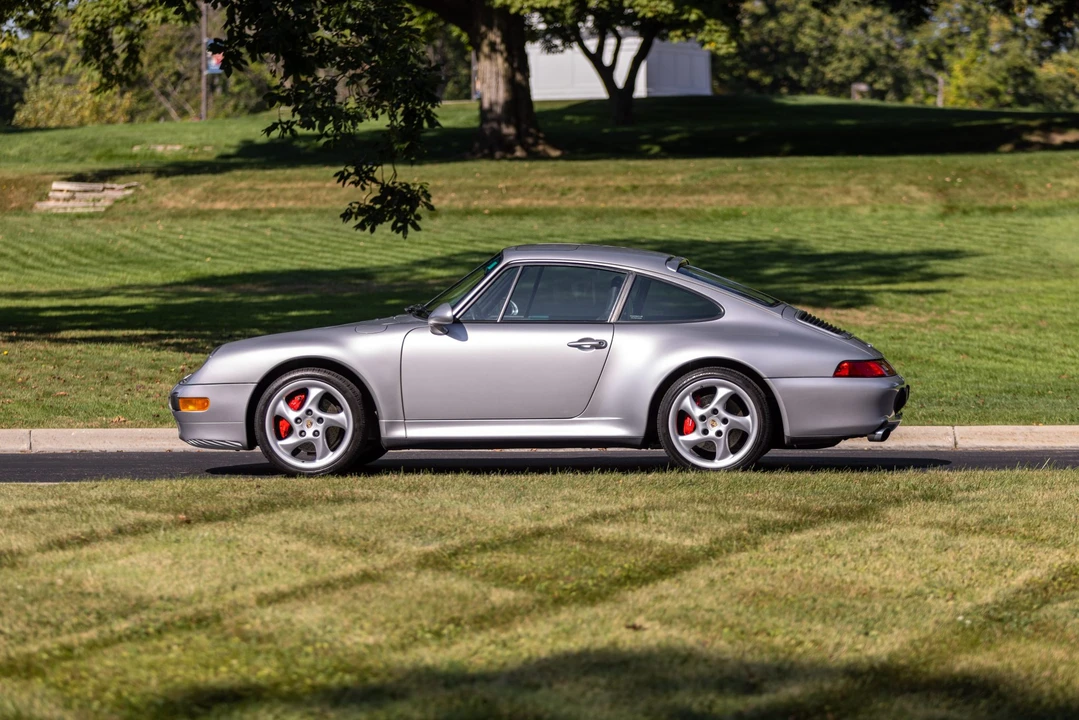 1998 Porsche 993 Carrera 4S - Image 11 of 31