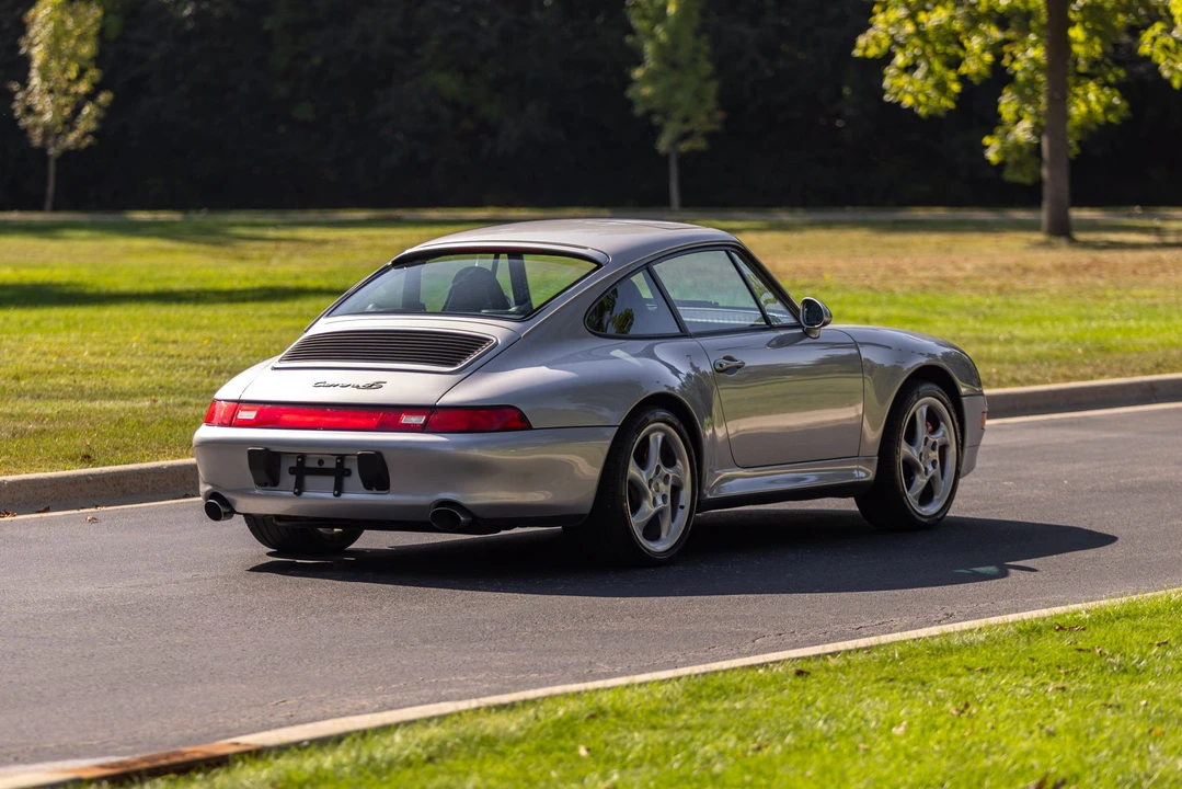 1998 Porsche 993 Carrera 4S - Image 18 of 31