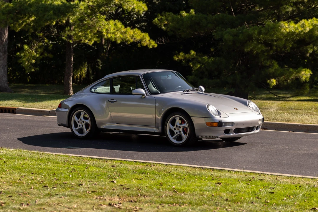 1998 Porsche 993 Carrera 4S - Image 21 of 31