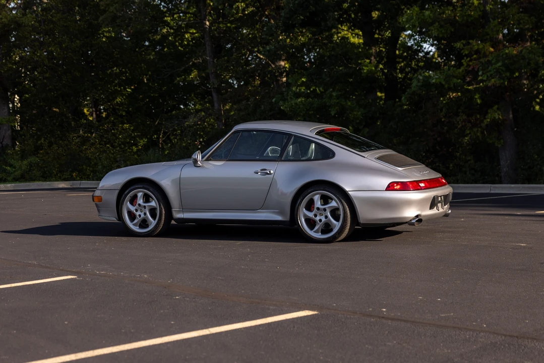 1998 Porsche 993 Carrera 4S - Image 27 of 31
