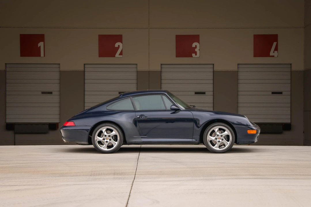 1998 Porsche 993 Carrera - Image 9 of 31