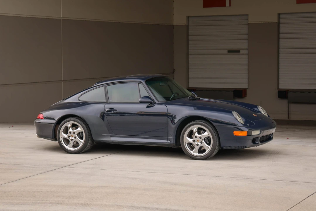 1998 Porsche 993 Carrera - Image 8 of 31