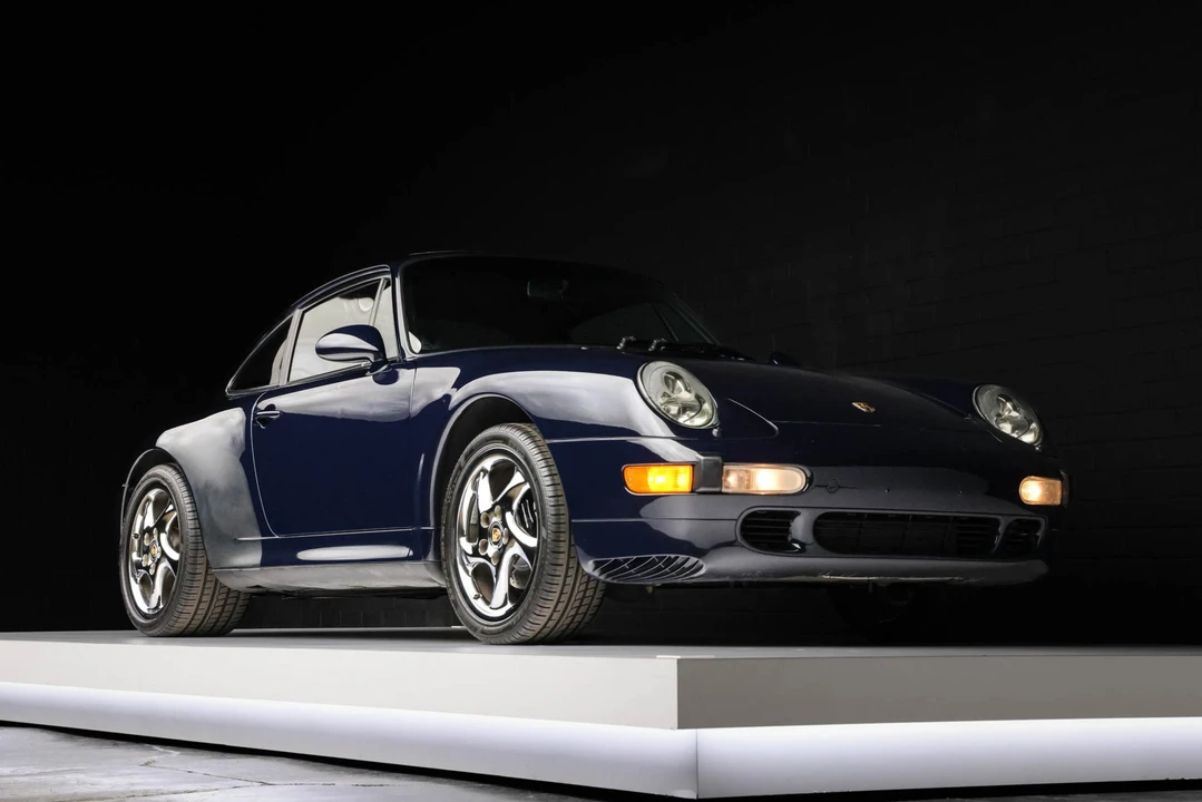 1998 Porsche 993 Carrera - Image 28 of 31