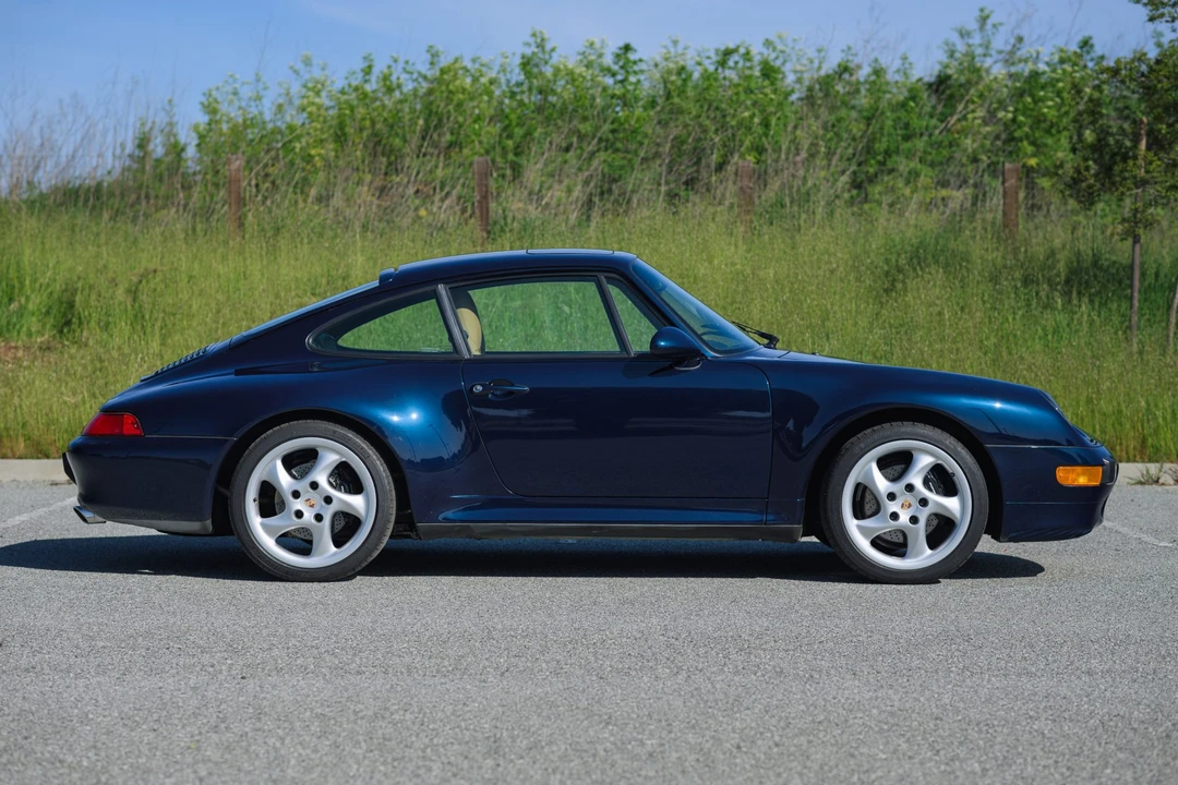 1998 Porsche 993 Carrera - Image 10 of 31